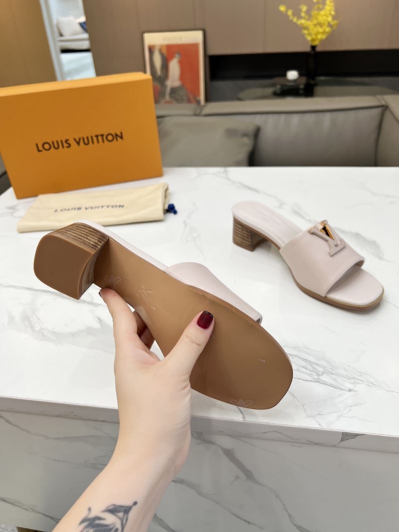 Louis Vuitton Slippers